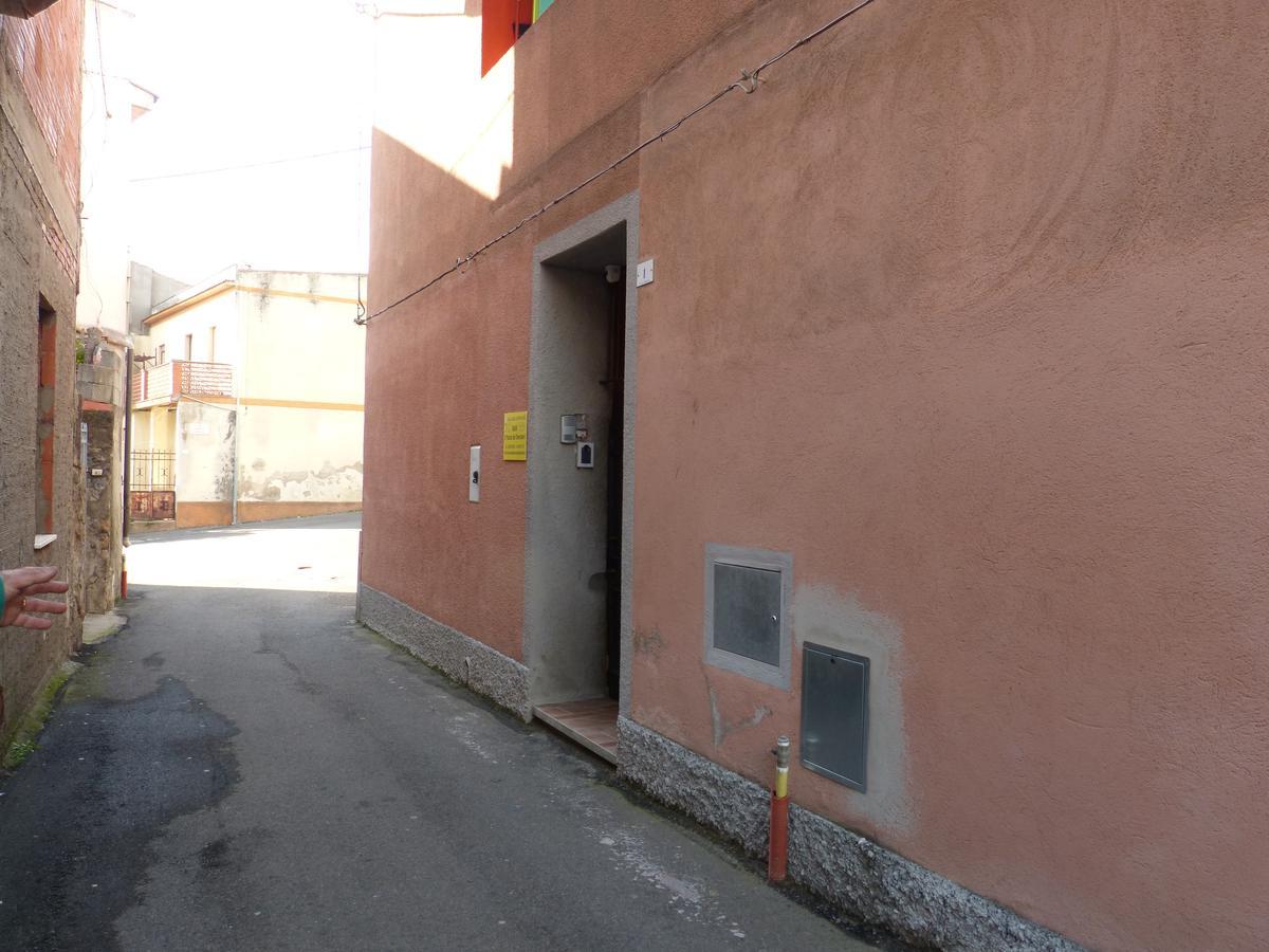 Il Pozzo Dei Desideri Bed & Breakfast Arbus Eksteriør bilde