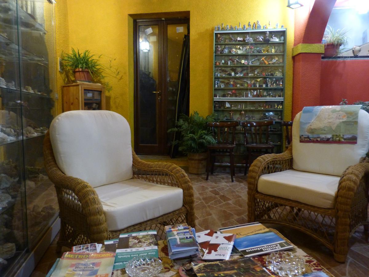 Il Pozzo Dei Desideri Bed & Breakfast Arbus Eksteriør bilde